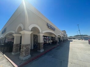 961 Nasa Pky, Houston, TX for lease Building Photo- Image 1 of 4