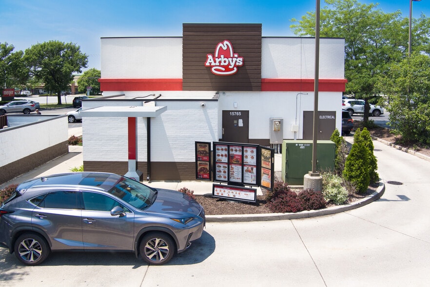 15765 S Harlem Ave, Orland Park, IL for sale - Building Photo - Image 3 of 5