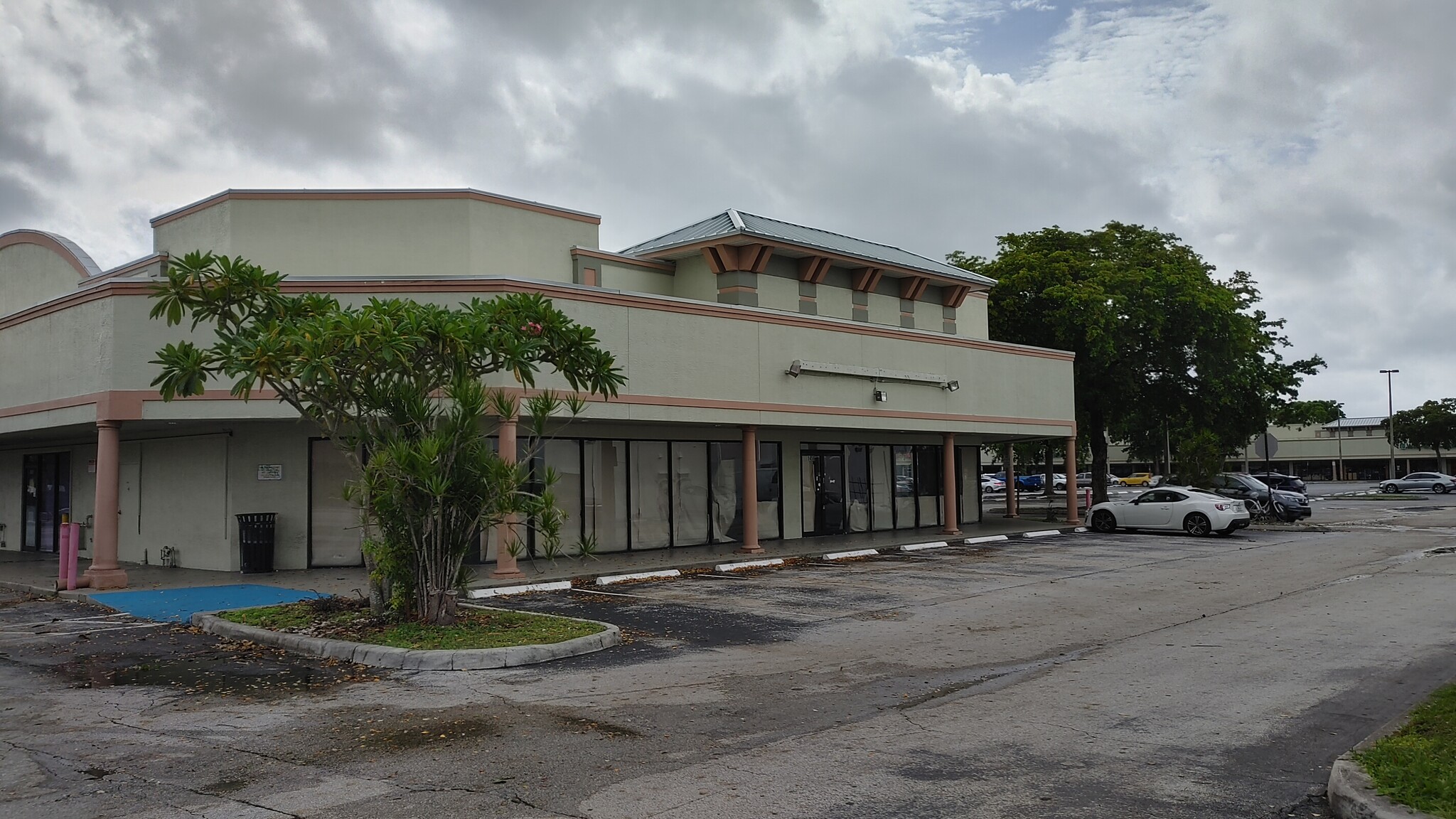 1360 N State Road 7, Margate, FL for lease Building Photo- Image 1 of 5