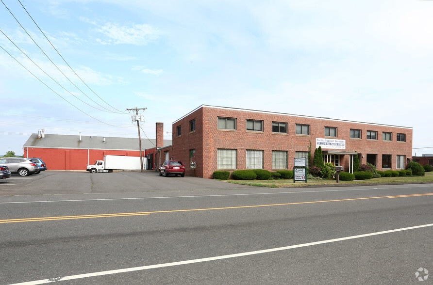 2685 State St, Hamden, CT for lease - Primary Photo - Image 1 of 37