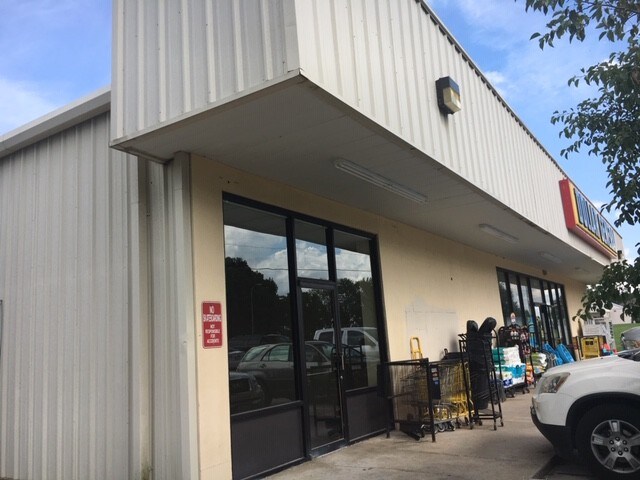 702 S Webster St, Spring Hill, KS for sale - Building Photo - Image 1 of 1