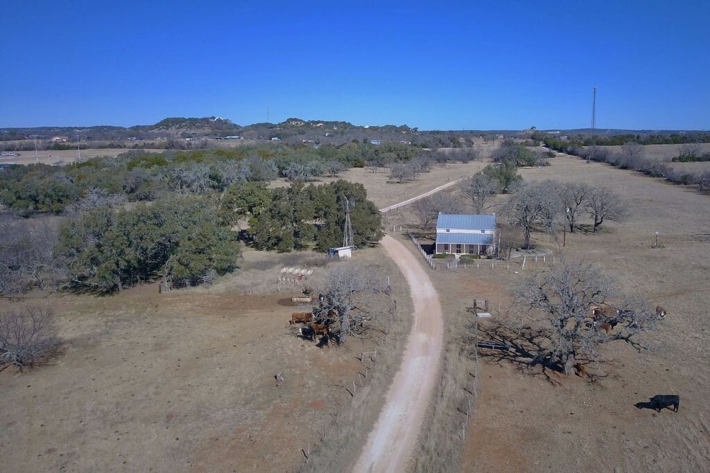 Pyka Rd, Fredericksburg, TX for sale Primary Photo- Image 1 of 1