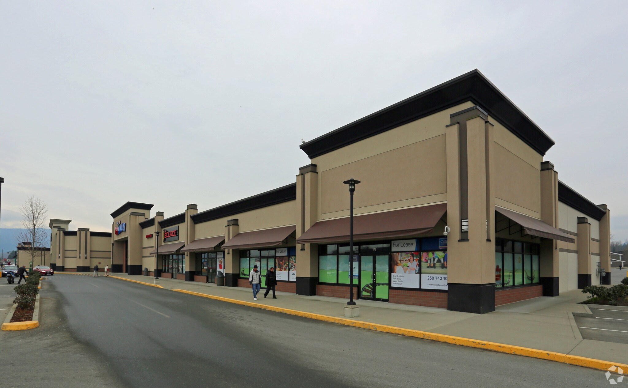 250-380 Trunk Rd, North Cowichan, BC for lease Primary Photo- Image 1 of 14