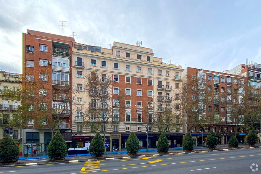 Calle De Francisco Silvela, 55, Madrid, Madrid for sale - Building Photo - Image 2 of 2