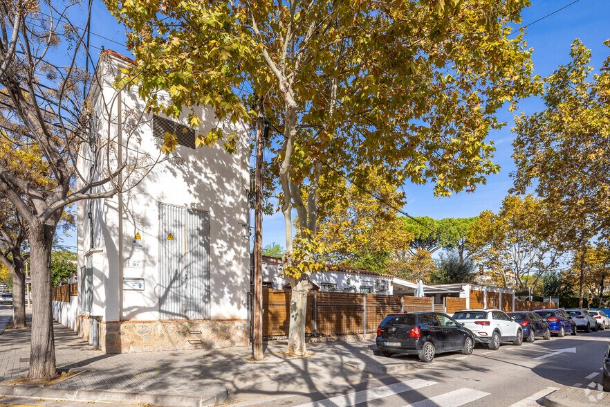 Retail in Castelldefels, Barcelona for sale - Building Photo - Image 3 of 8