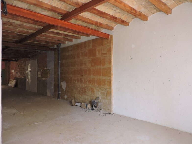 Multifamily in Amposta, Tarragona for sale - Interior Photo - Image 3 of 17
