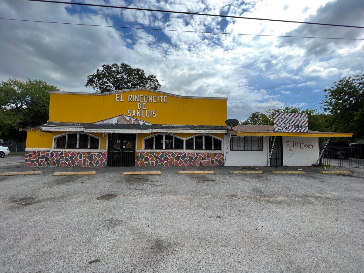 7222 New Laredo Hwy, San Antonio, TX 78211