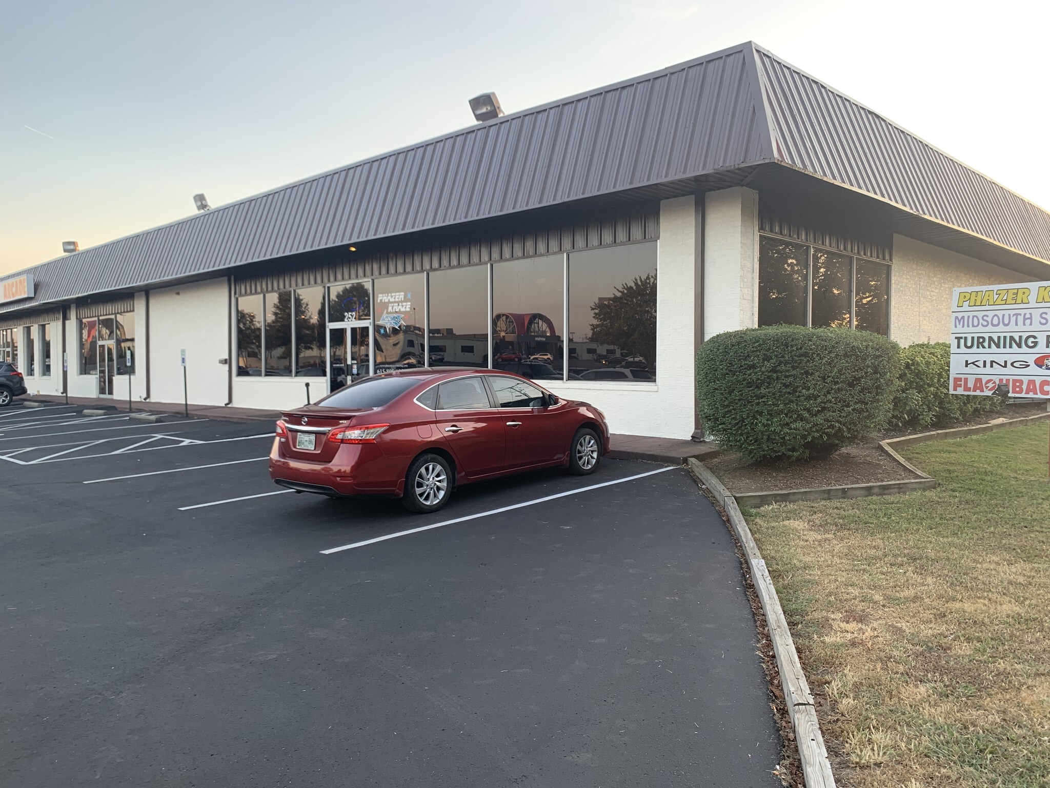 252-266 River Rock Blvd, Murfreesboro, TN for sale Building Photo- Image 1 of 1