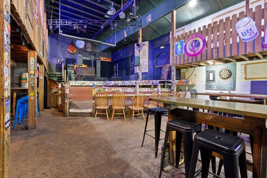 10 Mountain St, Eureka Springs, AR for sale - Building Photo - Image 3 of 31