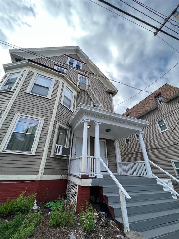 260 Lonsdale Ave, Pawtucket, RI 02860 Multifamily for Sale