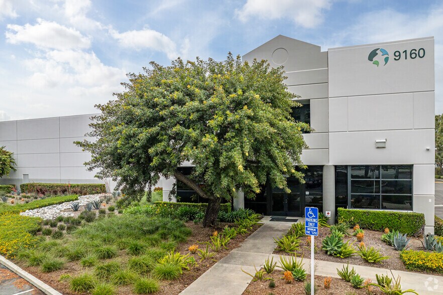 9142-9160 Norwalk Blvd, Santa Fe Springs, CA for sale - Primary Photo - Image 1 of 1