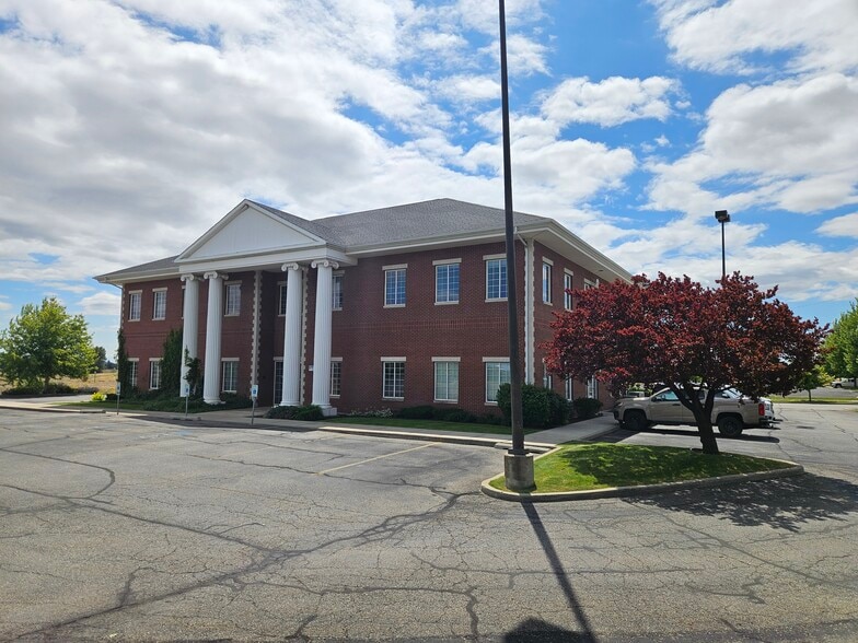 8727 W Highway 2, Spokane, WA for sale - Building Photo - Image 2 of 3