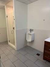 1400 Duke St, Alexandria, VA for lease Interior Photo- Image 2 of 22