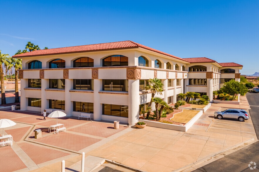 8777 E Via de Ventura, Scottsdale, AZ for lease - Primary Photo - Image 1 of 9