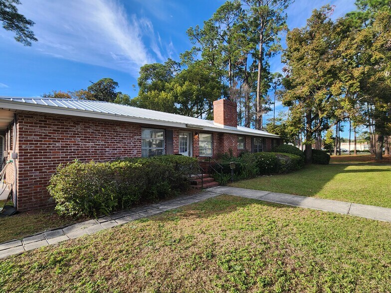 2903 Kemble Ave, Brunswick, GA 31520 Office for Lease