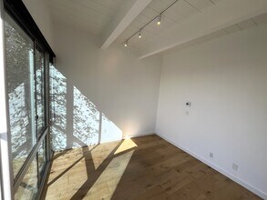 24955 Pacific Coast Hwy, Malibu, CA for lease Interior Photo- Image 2 of 2