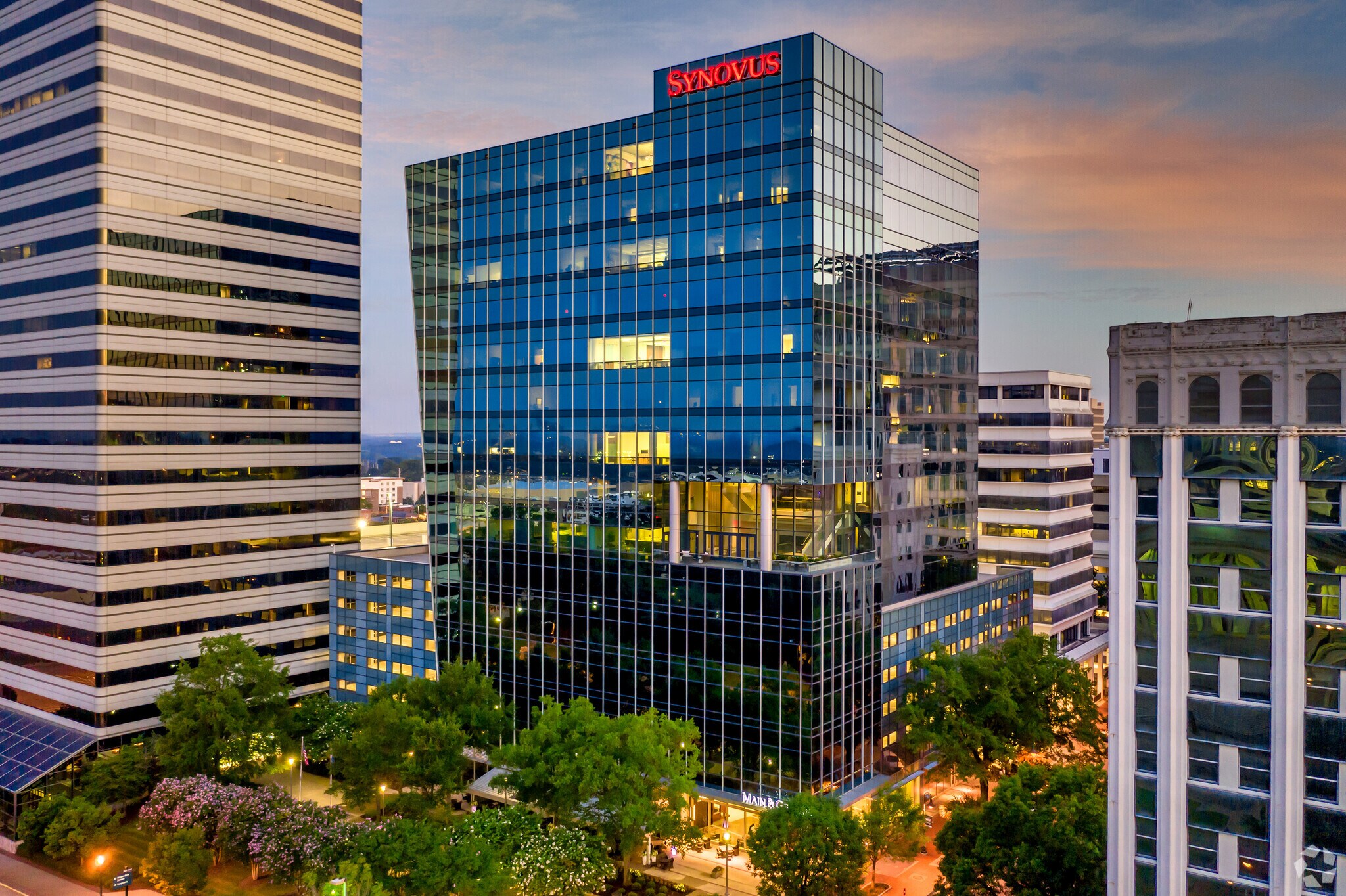 1221 Main St, Columbia, SC for sale Primary Photo- Image 1 of 1