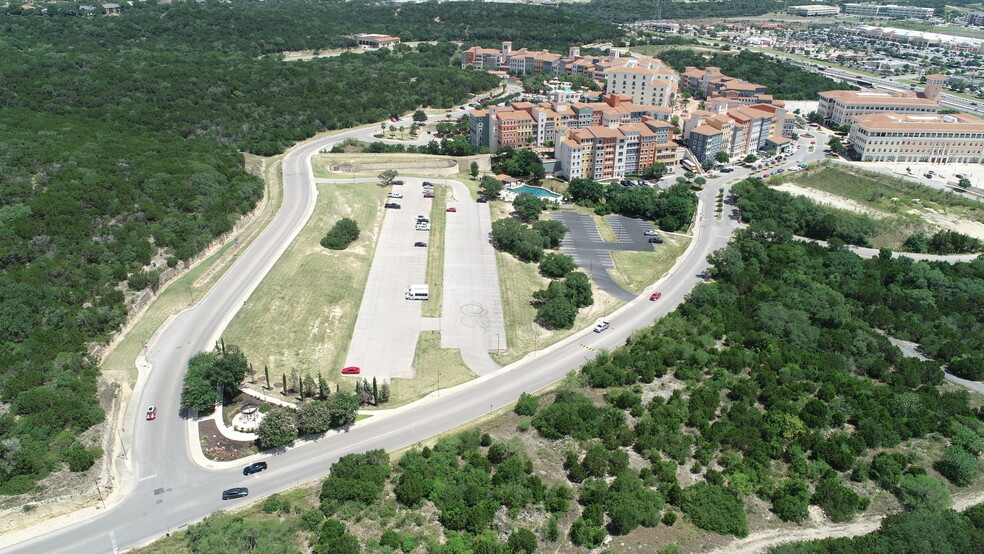 La Cantera Ter, San Antonio, TX for sale - Aerial - Image 3 of 3