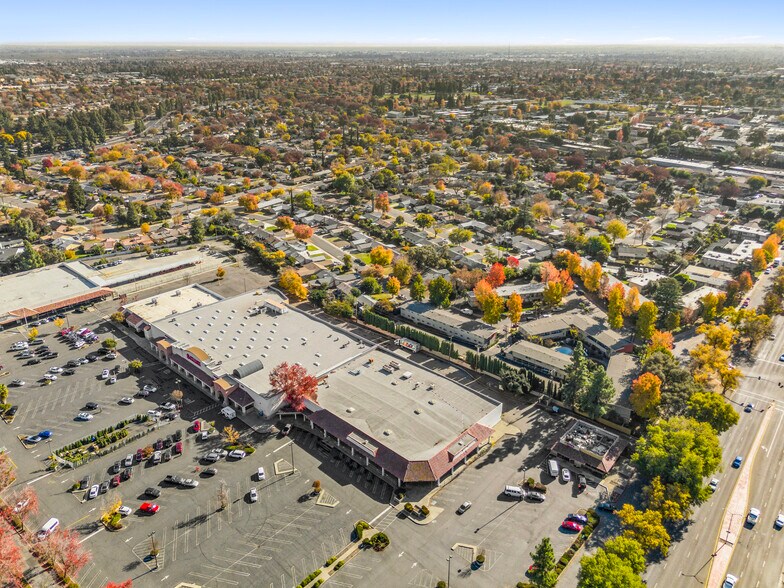 7464 Pacific Ave, Stockton, CA 95207 Former CVS