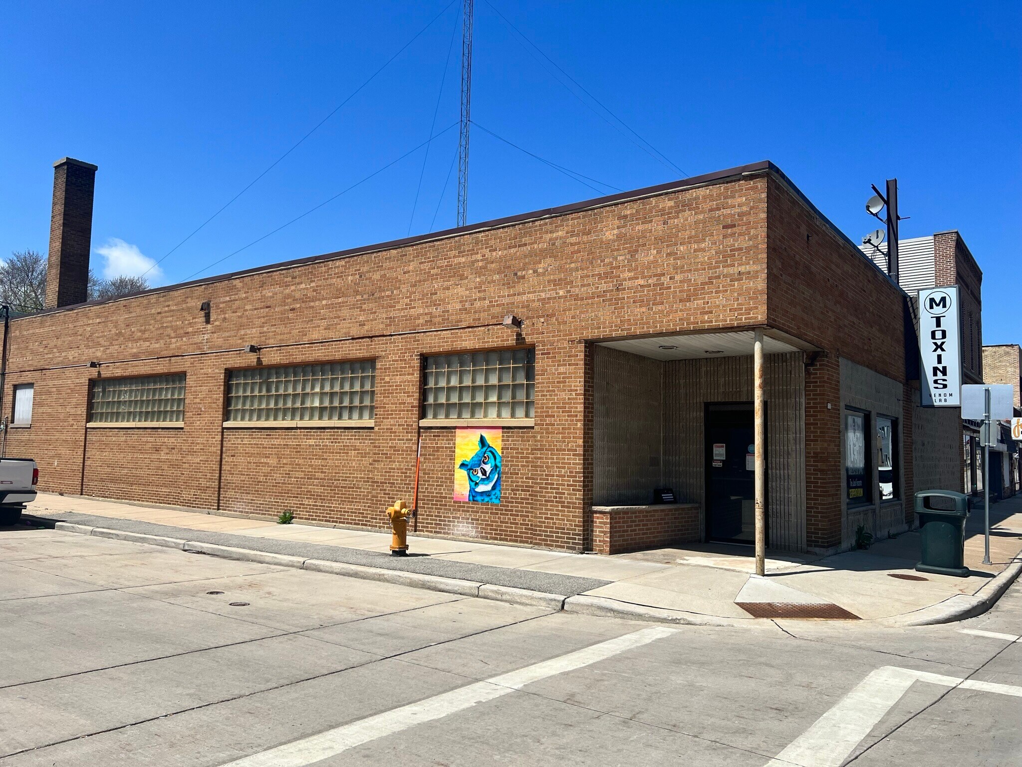 717 Oregon St, Oshkosh, WI 54902