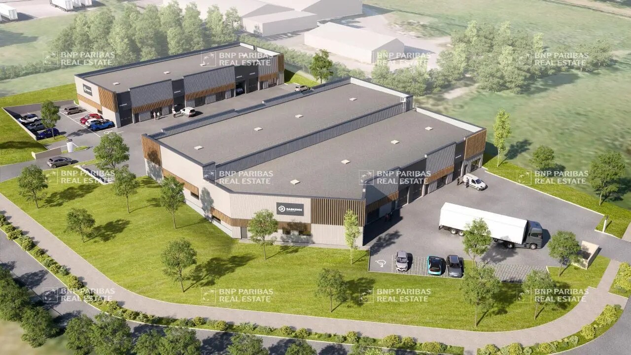 Flex in Vitré for sale Building Photo- Image 1 of 10