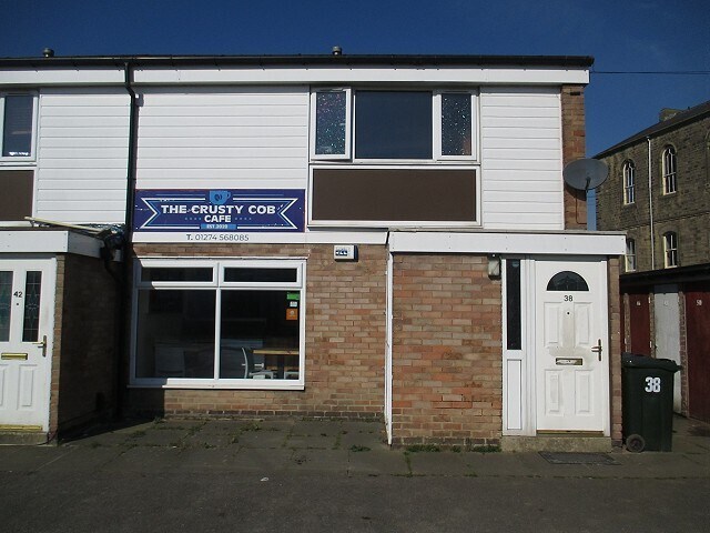 38-52 Leonard St, Bingley for lease Primary Photo- Image 1 of 2