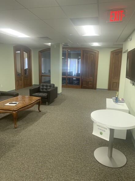 225-243 Main St, Middletown, CT for lease - Interior Photo - Image 3 of 11