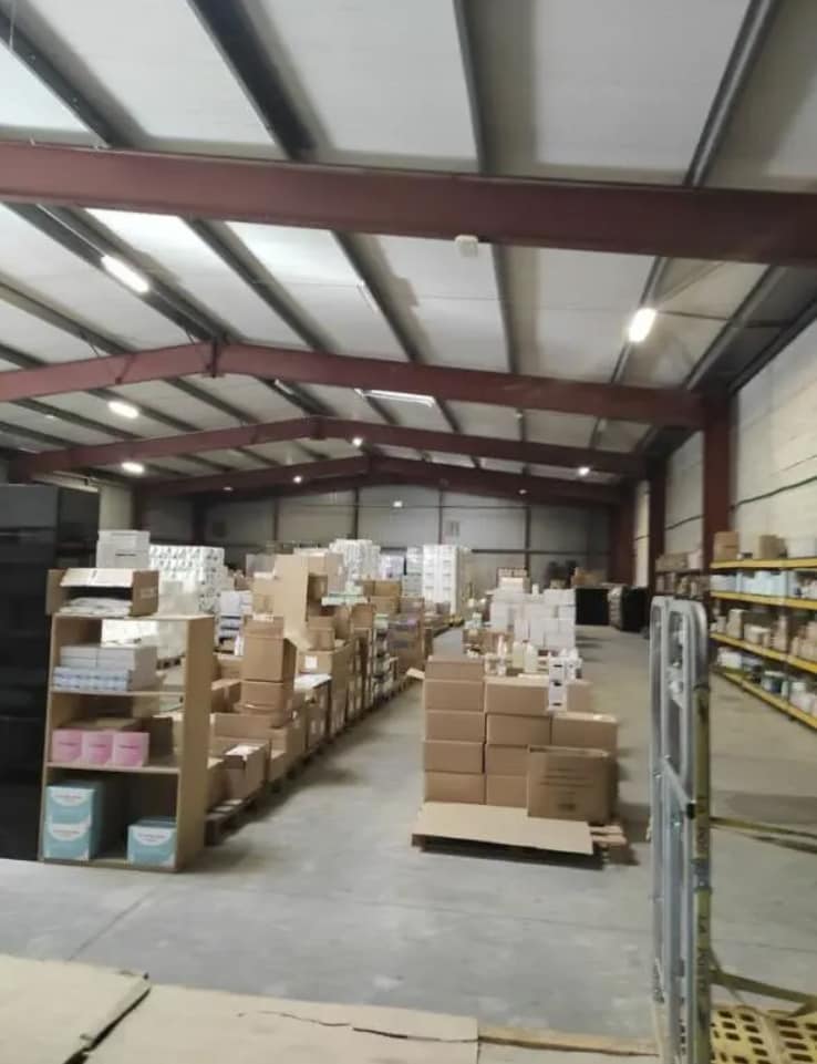 Industrial in Septèmes-les-Vallons for lease Interior Photo- Image 1 of 5