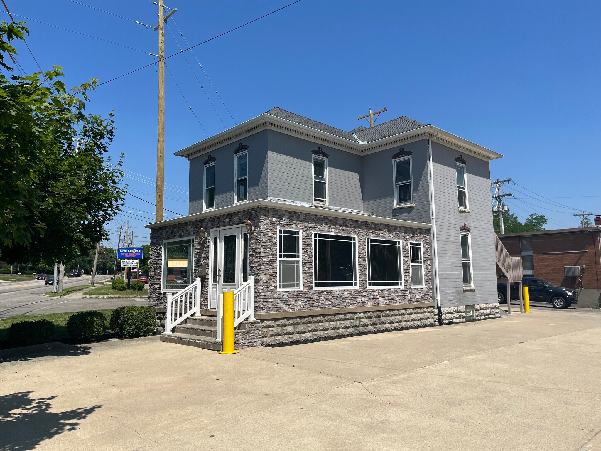 1085 W Main St, Troy, OH 45373 Retail for Sale