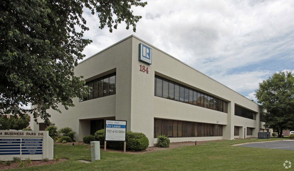 184 Business Park Dr, Virginia Beach, VA for lease - Building Photo - Image 3 of 10