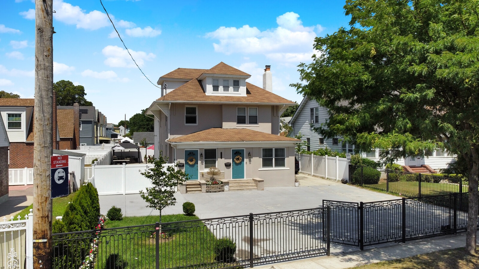 21507 Hollis Ave, Queens Village, NY 11429