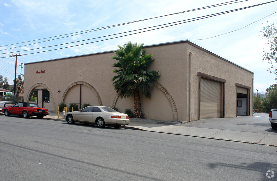 3170 Los Feliz Dr, Thousand Oaks, CA for lease - Building Photo - Image 1 of 8