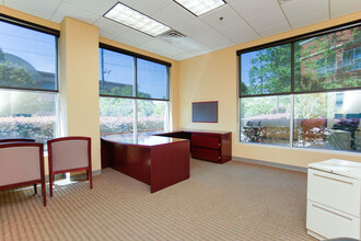 2470 Daniells Bridge Rd, Athens, GA for lease Interior Photo- Image 1 of 5