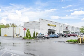 More details for 110 E Washington St, North Attleboro, MA - Retail for Lease