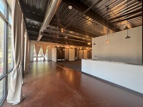 7700 W Highway 71, Austin, TX for lease Interior Photo- Image 2 of 7