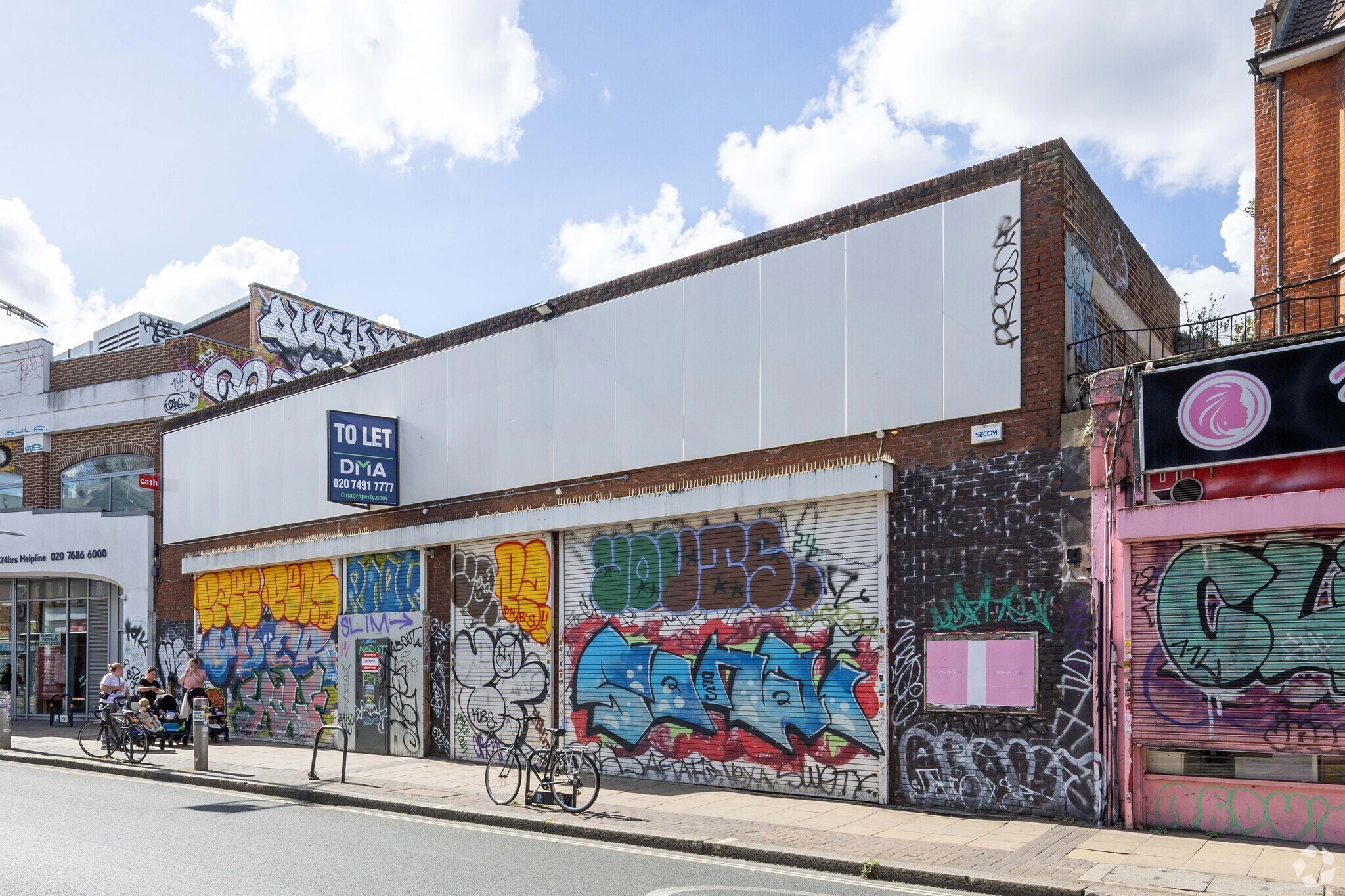 174 Rye Ln, London for sale Primary Photo- Image 1 of 1