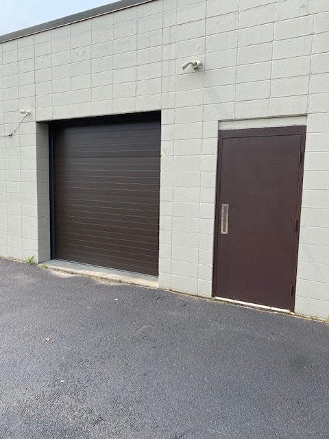 15 Enterprise Ln, Smithfield, RI for lease Building Photo- Image 1 of 3