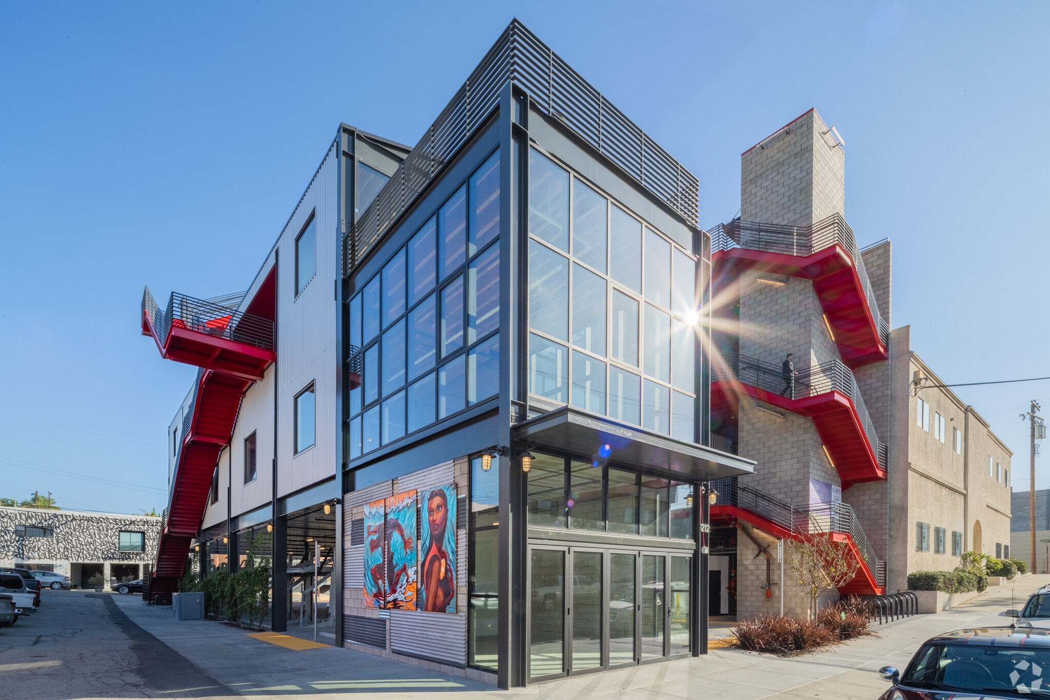 212 Eucalyptus Dr, El Segundo, CA for lease Building Photo- Image 1 of 44