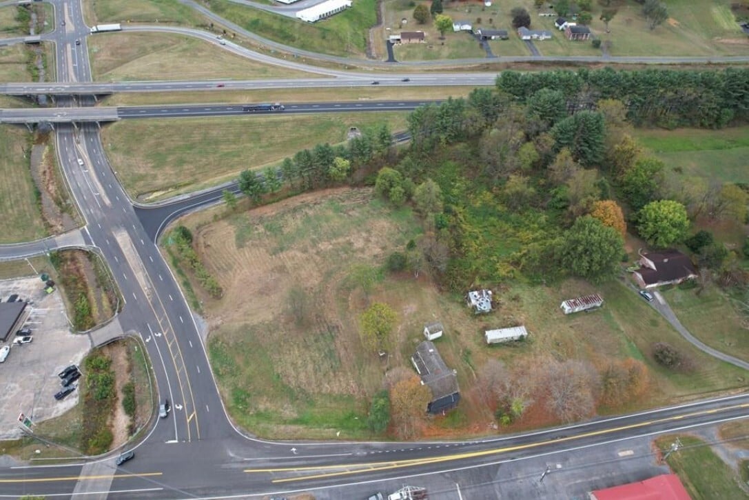 000 Nicks Creek Rd, Atkins, VA for sale Aerial- Image 1 of 2