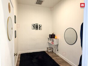 1555-1563 Westwood Blvd, Los Angeles, CA for lease Interior Photo- Image 2 of 7