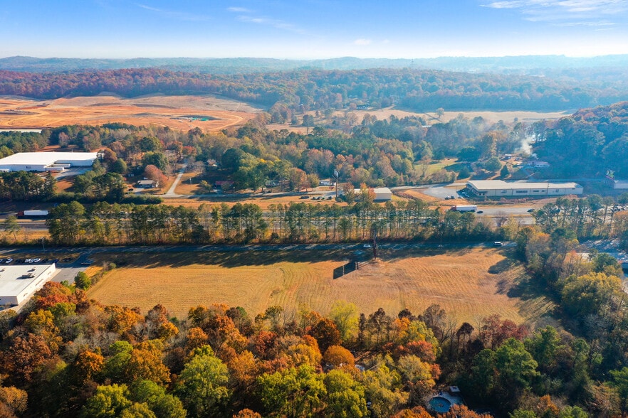 909 Curtis Parkway Southeast, Calhoun, GA for sale - Building Photo - Image 2 of 13