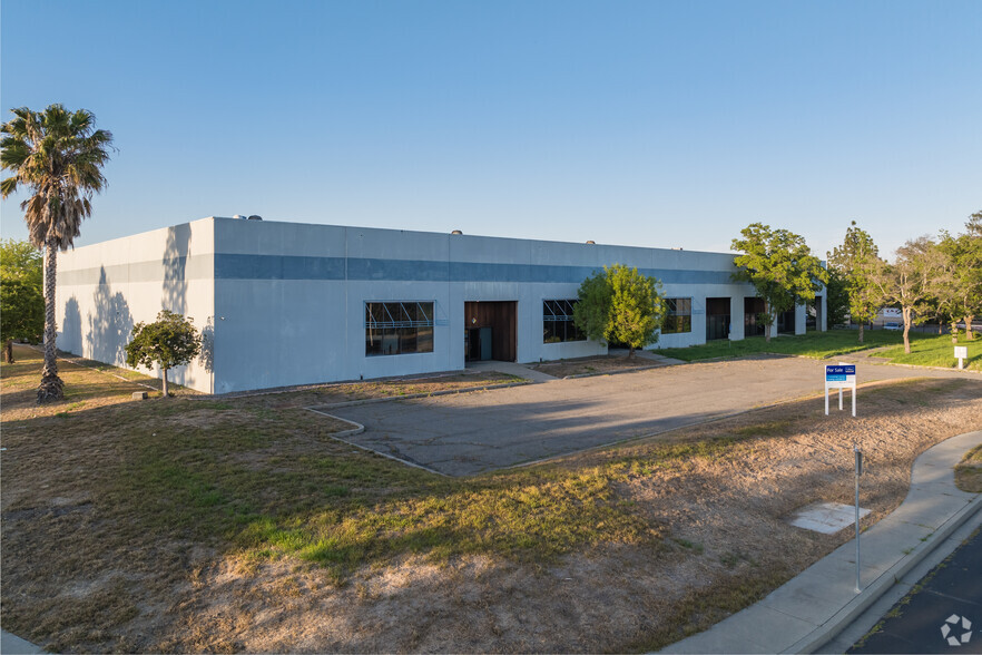 Industrial in Vacaville, CA for sale - Primary Photo - Image 1 of 1