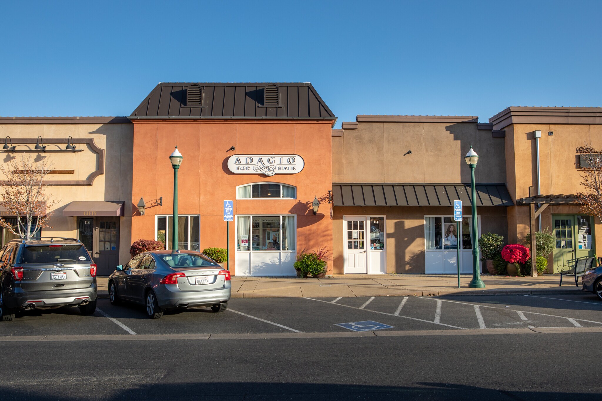 4315-4363 Town Center Blvd, El Dorado Hills, CA 95762 - El Dorado Hills