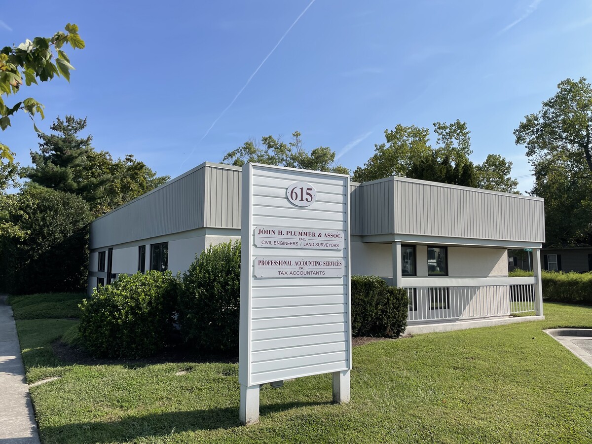 615 Eastern Shore Dr, Salisbury, MD 21804