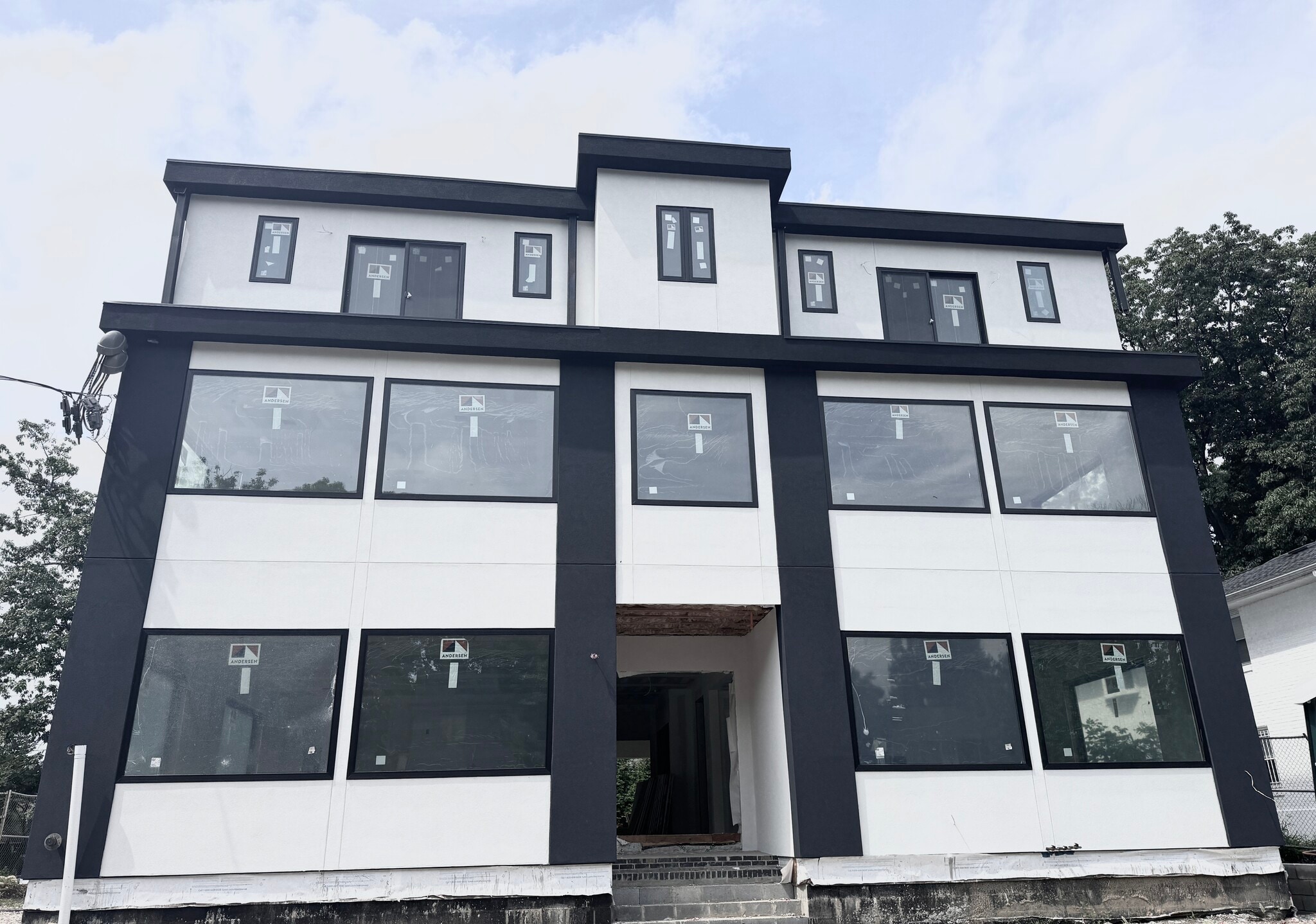 1079 Palisade Ave, Fort Lee, NJ for lease Primary Photo- Image 1 of 4