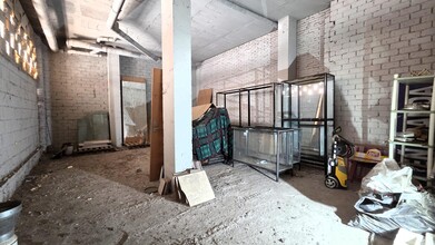 Retail in Ávila, Ávila for lease Interior Photo- Image 1 of 2