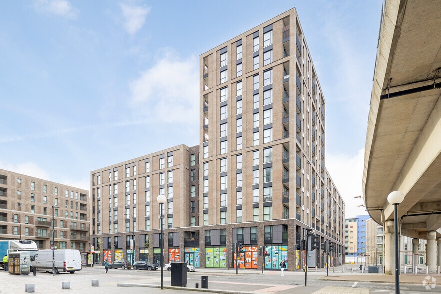 Gallions Rd, London for sale - Primary Photo - Image 1 of 3