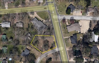 902 Palestine, Athens, TX - aerial  map view