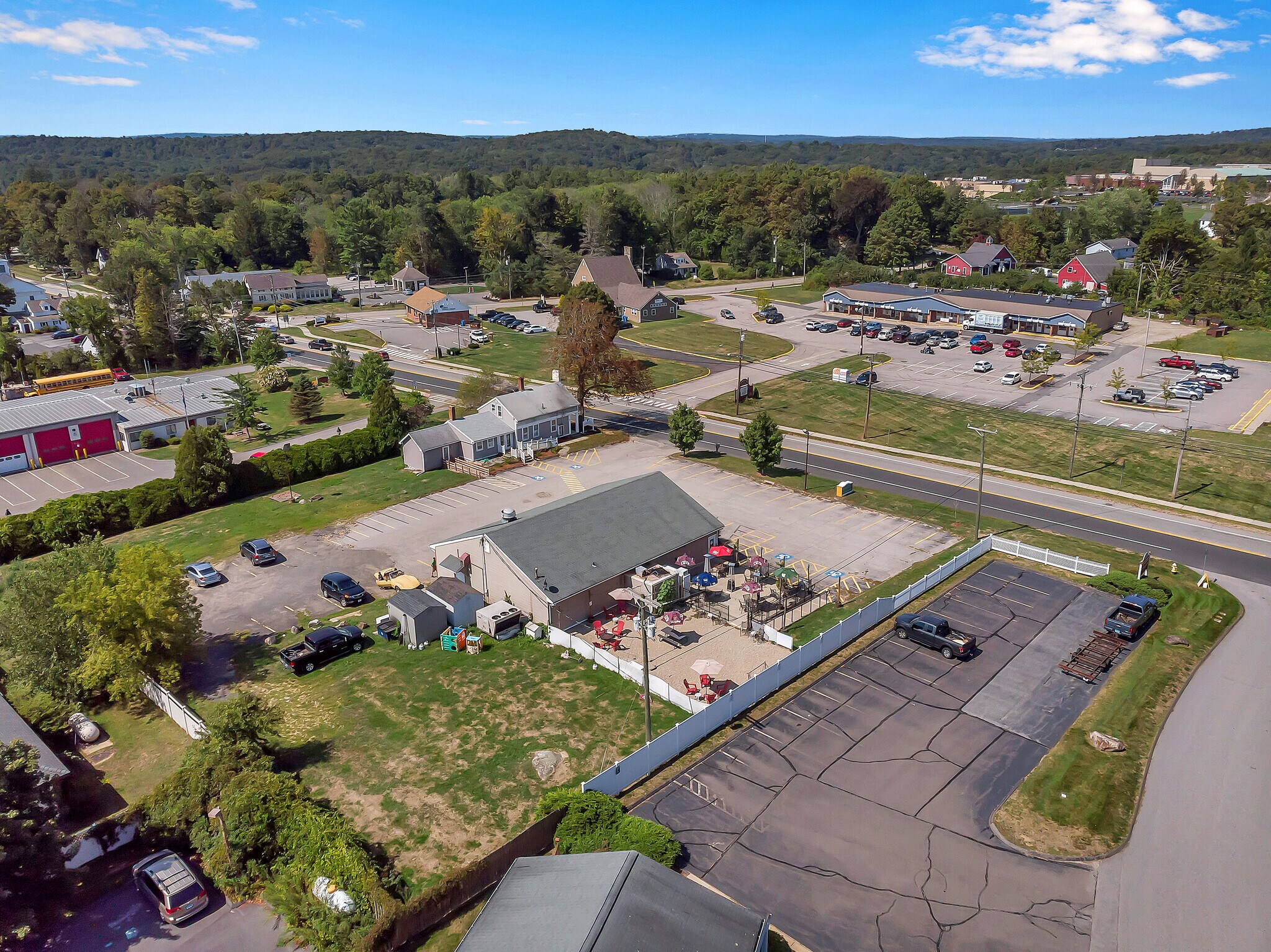 5054 Main St, Hebron, CT 06248 FennAgains