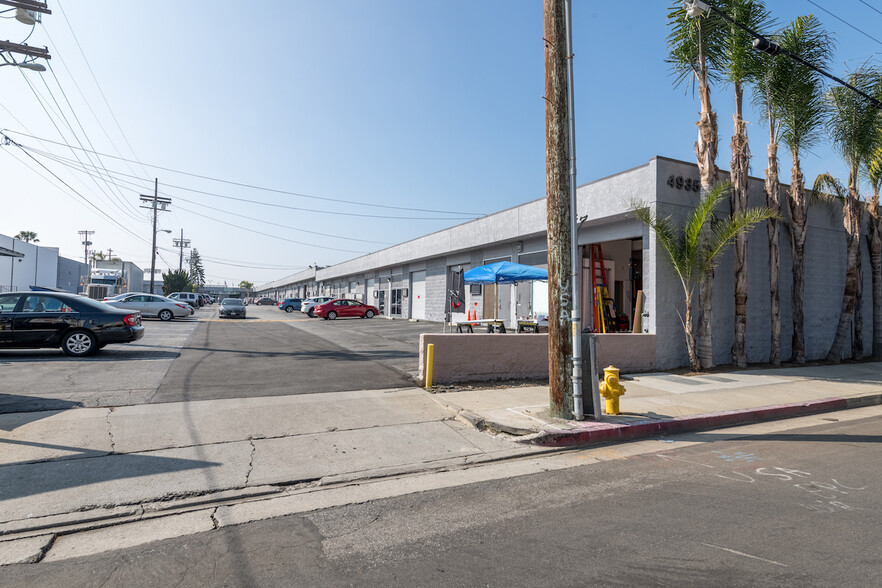 4935-4943 McConnell Ave, Los Angeles, CA for lease - Building Photo - Image 1 of 6